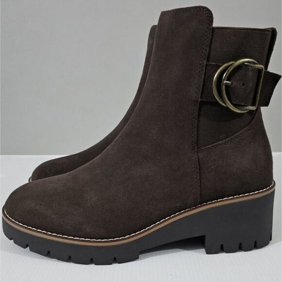 NEW Blondo Dakota Ankle Bootie Size 10 Java Brown Suede Waterproof Lug Sole Moto - Picture 1 of 14